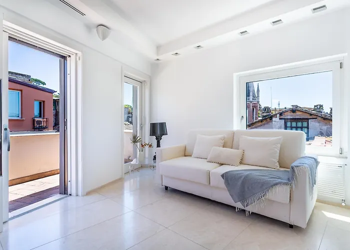 Iflat Spanish Steps Unique Panoramic Penthouse * Roma