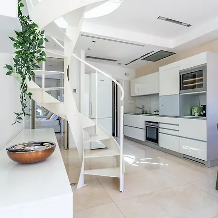 Apartman Iflat Spanish Steps Unique Panoramic Penthouse *